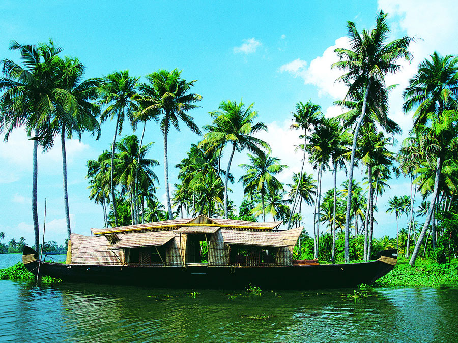 Golden-Triangle-Tour-Kerala